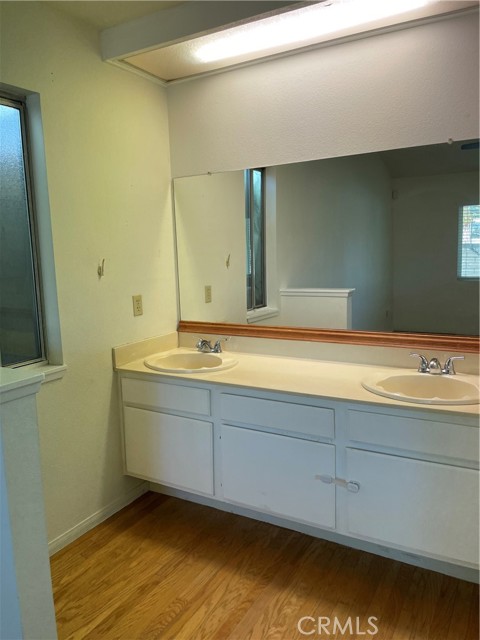 Detail Gallery Image 18 of 21 For 10104 Bedford Dr, Rancho Cucamonga,  CA 91730 - 3 Beds | 2 Baths