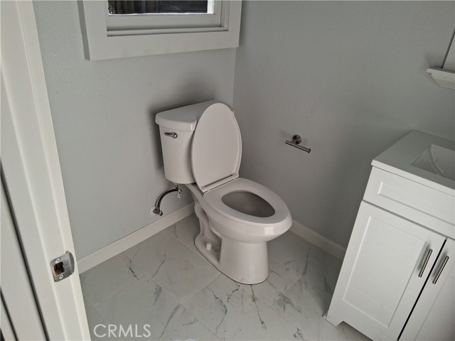 Detail Gallery Image 12 of 48 For 3520 Harrison St, Oakland,  CA 94611 - 2 Beds | 2/1 Baths