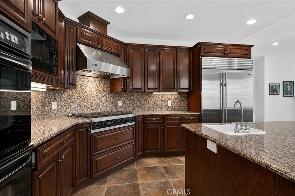 MLS #SR26150315 image #14