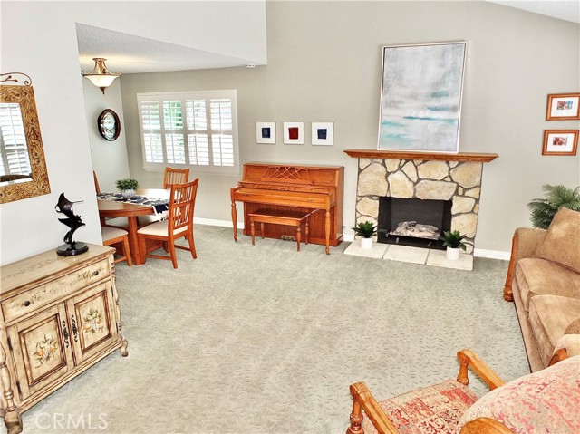 Detail Gallery Image 9 of 42 For 16070 Caribou St, Fountain Valley,  CA 92708 - 4 Beds | 2 Baths