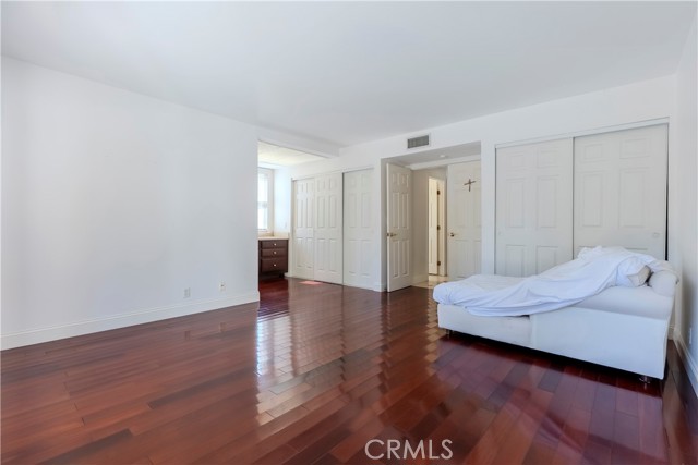 Detail Gallery Image 9 of 47 For 10116 Viking, Northridge,  CA 91324 - 3 Beds | 2 Baths