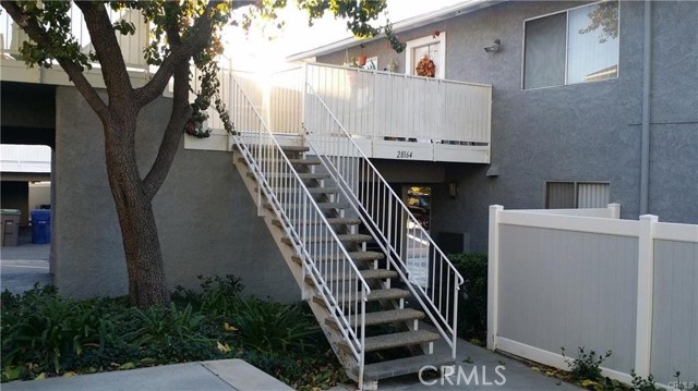 Detail Gallery Image 11 of 18 For 28164 Robin Ave, Saugus,  CA 91350 - 2 Beds | 1 Baths