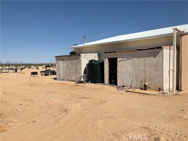 76421 Amboy Road, Twentynine Palms, California 92277, ,Commercial Sale,For Sale,76421 Amboy Road,CRJT23161153