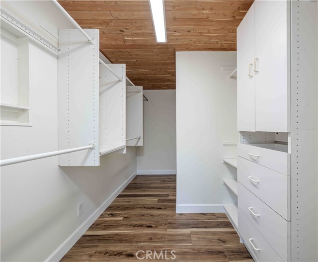 5212 Chablis Circle, Irvine CA: https://media.crmls.org/medias/339fc70d-e92f-44c8-8610-0652c0e4c20d.jpg