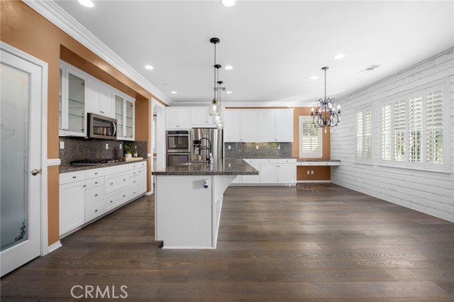 Detail Gallery Image 12 of 75 For 31639 Country View, Temecula,  CA 92591 - 4 Beds | 3/1 Baths