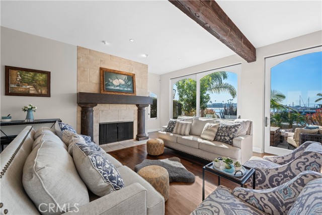 Detail Gallery Image 43 of 75 For 221 Rivo Alto Canal, Long Beach,  CA 90803 - 4 Beds | 5 Baths