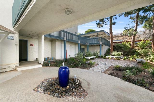 802 Camino Real, Redondo Beach, California 90277, 3 Bedrooms Bedrooms, ,2 BathroomsBathrooms,Residential,Sold,Camino Real,OC22093224
