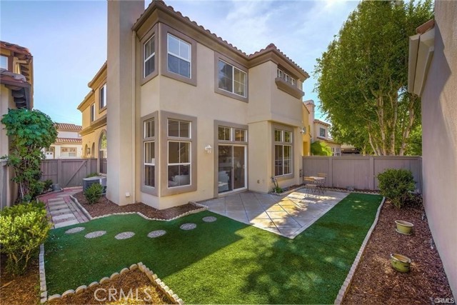 10775 Mueller Ct, Tustin CA: https://media.crmls.org/medias/33a1aa96-9593-4481-9c41-1ab4761a92e9.jpg