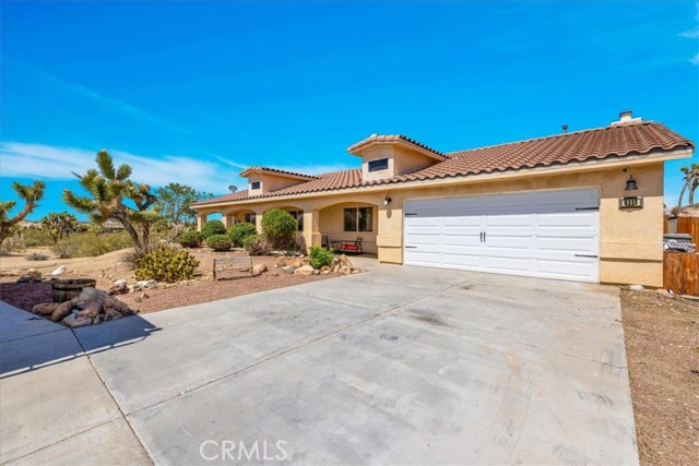 5115 Warren Vista Avenue, Yucca Valley CA: https://media.crmls.org/medias/33a29968-3fb9-419c-a5ed-b893d29ec6e5.jpg