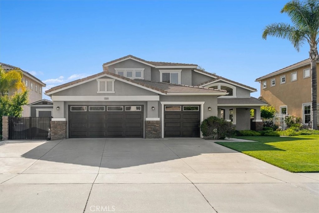13504 Mesa Crest