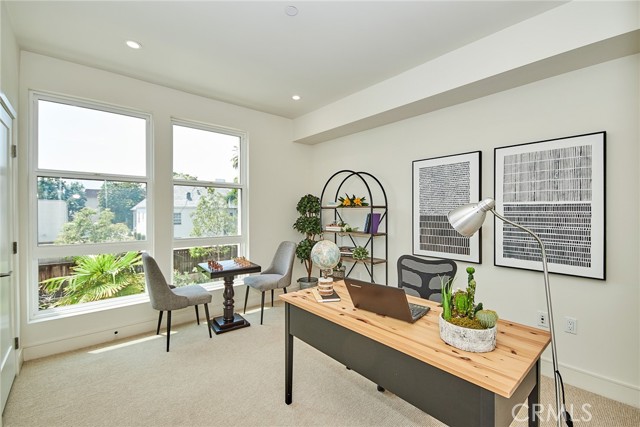 Detail Gallery Image 16 of 20 For 820 Mission St #202,  South Pasadena,  CA 91030 - 3 Beds | 3 Baths