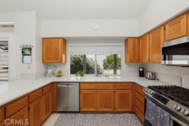 Detail Gallery Image 18 of 42 For 5935 Kings Ranch, Riverside,  CA 92505 - 4 Beds | 2 Baths