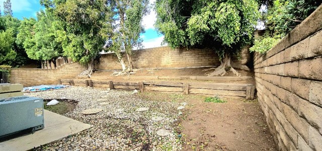 Detail Gallery Image 11 of 12 For 21933 Vintage, Chatsworth,  CA 91311 - 3 Beds | 2 Baths