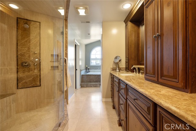 Detail Gallery Image 50 of 68 For 2030 Leeward Ln, Newport Beach,  CA 92660 - 4 Beds | 3/1 Baths