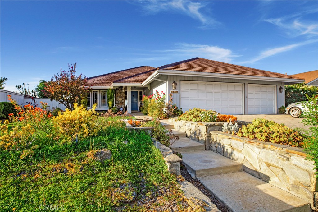 4419 E Orange Creek Lane