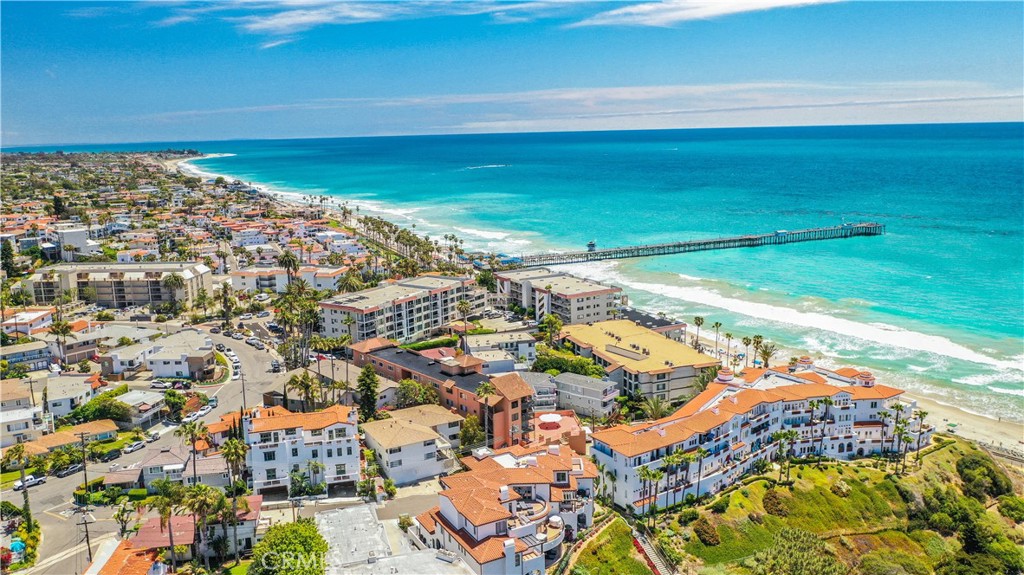 MLS #OC25198986 image #35