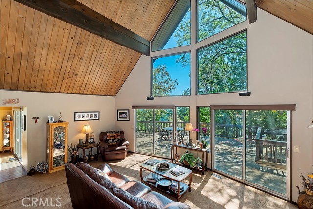 Detail Gallery Image 17 of 69 For 273 Shasta Dr, Lake Arrowhead,  CA 92317 - 5 Beds | 5 Baths