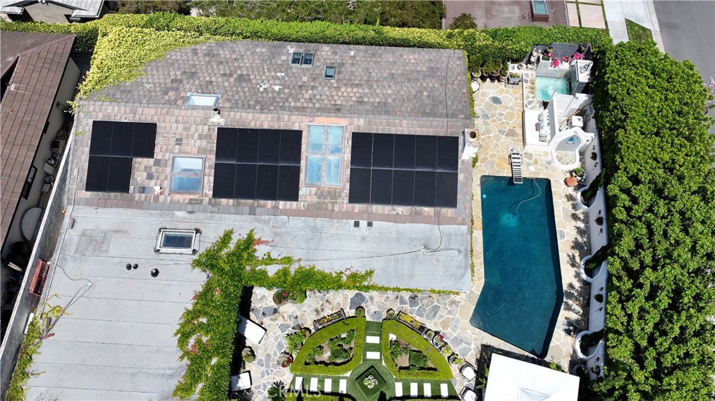 MLS #OC25182899 img 41