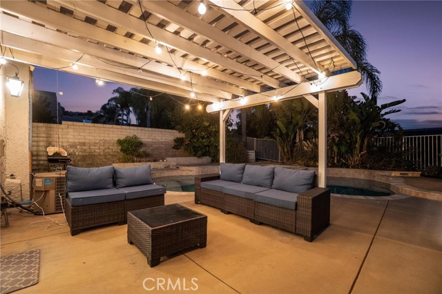 Detail Gallery Image 9 of 63 For 25528 Paine Cir, Stevenson Ranch,  CA 91381 - 4 Beds | 3 Baths