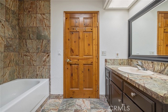 Detail Gallery Image 26 of 40 For 2356 N 11th, Hanford,  CA 93230 - 3 Beds | 2 Baths