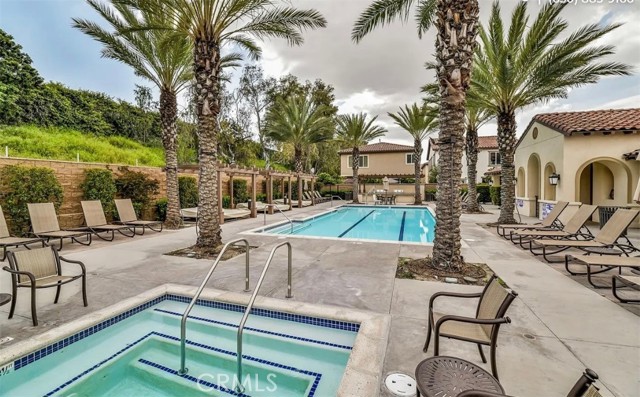 Detail Gallery Image 40 of 45 For 4693 Holly Ave, Long Beach,  CA 90805 - 3 Beds | 2/1 Baths