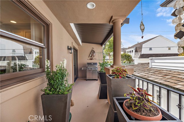 Detail Gallery Image 11 of 20 For 434 1/2 Dahlia Ave, Corona Del Mar,  CA 92625 - 2 Beds | 2/1 Baths