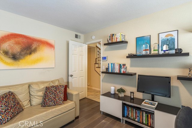2307 Mathews Avenue, Redondo Beach, California 90278, 3 Bedrooms Bedrooms, ,2 BathroomsBathrooms,Residential,Sold,Mathews,SB21168858
