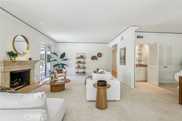 480 S Orange Grove Boulevard, Pasadena CA: https://media.crmls.org/medias/33a8c2f9-8439-473f-b98b-f5dc1a14e3d1.jpg