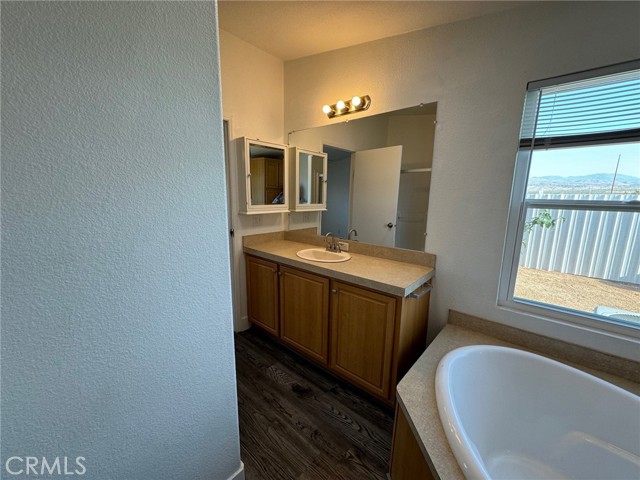 Detail Gallery Image 25 of 74 For 11388 Coyote Dr, Apple Valley,  CA 92308 - 3 Beds | 2 Baths
