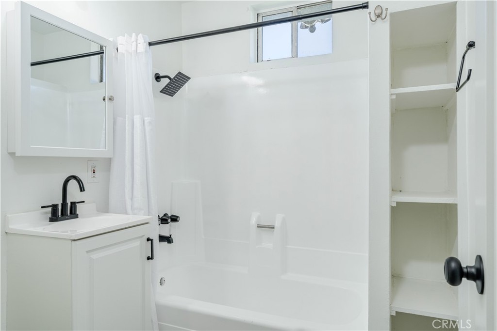 MLS #OC26142207 image #24