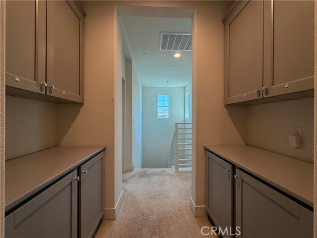 5204 Arlington Drive, Chino Hills CA: https://media.crmls.org/medias/33a90203-2c3f-492a-b933-04df7afee4d8.jpg
