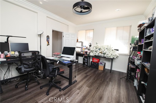 Detail Gallery Image 36 of 69 For 3999 Currant Ln, San Bernardino,  CA 92407 - 5 Beds | 3 Baths