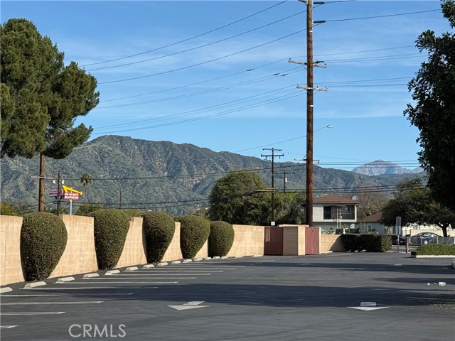 Image 32 of 48 For 405 S Azusa Ave