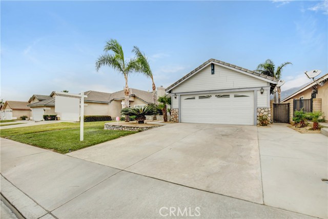 5562 Grand Prix Court, Fontana, CA 92336