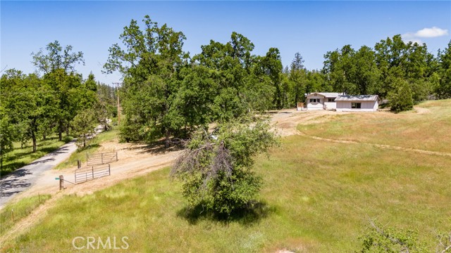 Detail Gallery Image 35 of 74 For 3122 Triangle Park Rd, Mariposa,  CA 95338 - 2 Beds | 1 Baths