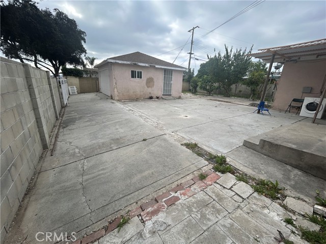 Detail Gallery Image 5 of 12 For 882 Tamar, La Puente,  CA 91746 - 3 Beds | 1/1 Baths