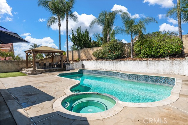 Detail Gallery Image 34 of 44 For 2247 Bella Ave, Upland,  CA 91784 - 4 Beds | 3 Baths