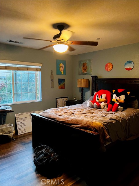 Detail Gallery Image 4 of 8 For 18394 Damiana, San Bernardino,  CA 92407 - 3 Beds | 2/1 Baths