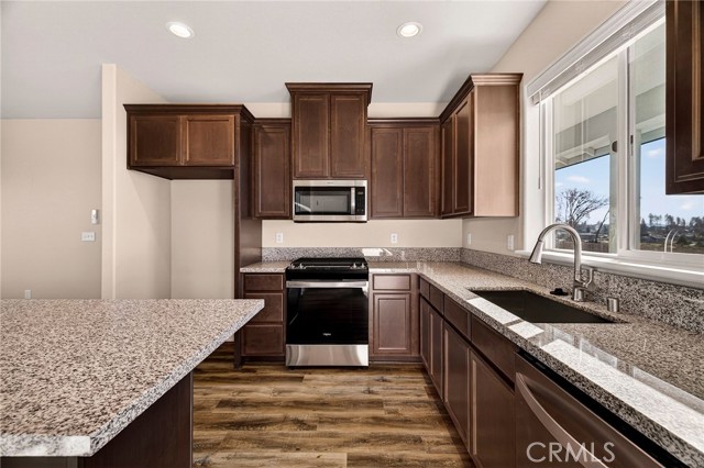 836 Regnier Lane, Paradise CA: https://media.crmls.org/medias/33ad4539-f3a0-49d8-a0a8-cb6917917a7a.jpg