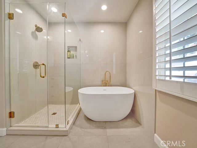 Detail Gallery Image 21 of 28 For 24 Arborside, Irvine,  CA 92603 - 3 Beds | 2/1 Baths