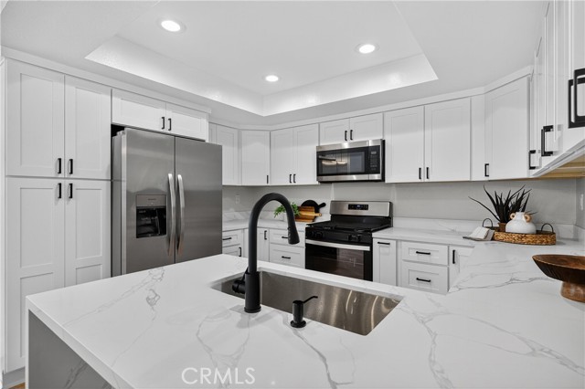 Detail Gallery Image 8 of 38 For 29 Carnation #64,  Rancho Santa Margarita,  CA 92688 - 3 Beds | 2/1 Baths