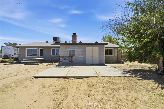 15235 Newmont, Lancaster CA: https://media.crmls.org/medias/33ae08d9-c392-4875-a049-36c6a36762bb.jpg