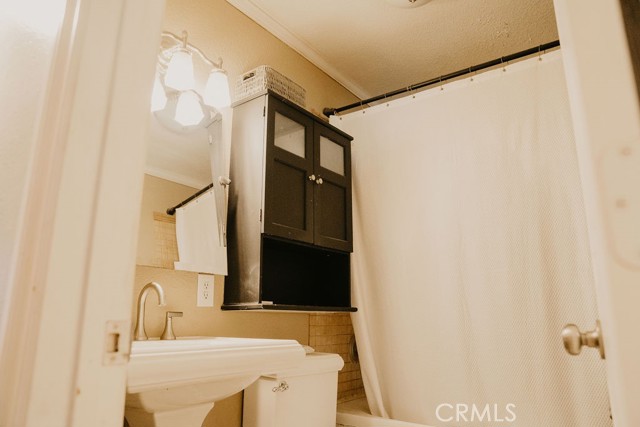 Detail Gallery Image 24 of 34 For 1240 E Navajo, Barstow,  CA 92311 - 3 Beds | 2 Baths