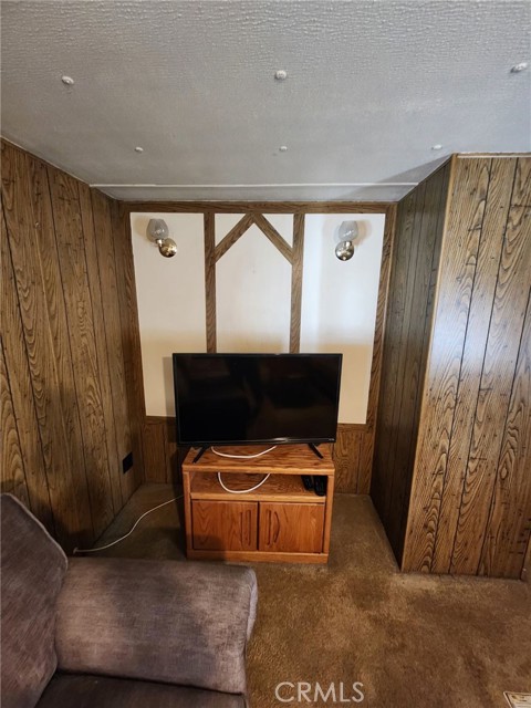 Detail Gallery Image 7 of 18 For 15940 Stoddard Wells Rd #30,  Victorville,  CA 92395 - 2 Beds | 1/1 Baths