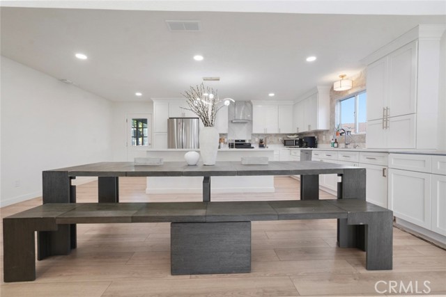 Detail Gallery Image 12 of 35 For 454 Oakwood Dr, Los Banos,  CA 93635 - 4 Beds | 2/1 Baths