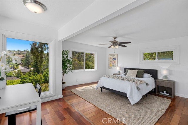 10255 Overhill Drive, Santa Ana CA: https://media.crmls.org/medias/33af26e8-bd7a-4a1c-9834-7845b3bf8af6.jpg