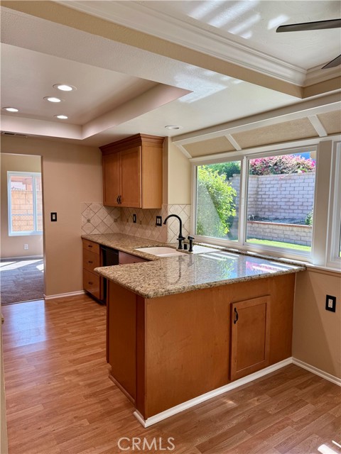 22915 Hazelwood, Lake Forest CA: https://media.crmls.org/medias/33af5b4a-5d37-423d-8805-e5d05cb8df2c.jpg
