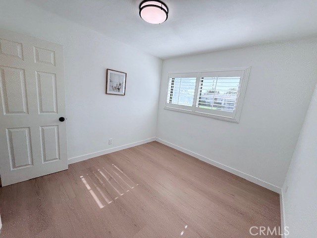 2690 Senasac Avenue, Long Beach CA: https://media.crmls.org/medias/33afb9f5-f039-4e29-b8b5-f780a5b3ffe1.jpg