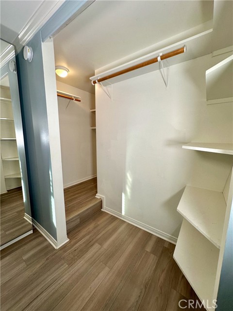 Detail Gallery Image 32 of 40 For 11138 Aqua Vista St #3,  Studio City,  CA 91602 - 2 Beds | 1/1 Baths