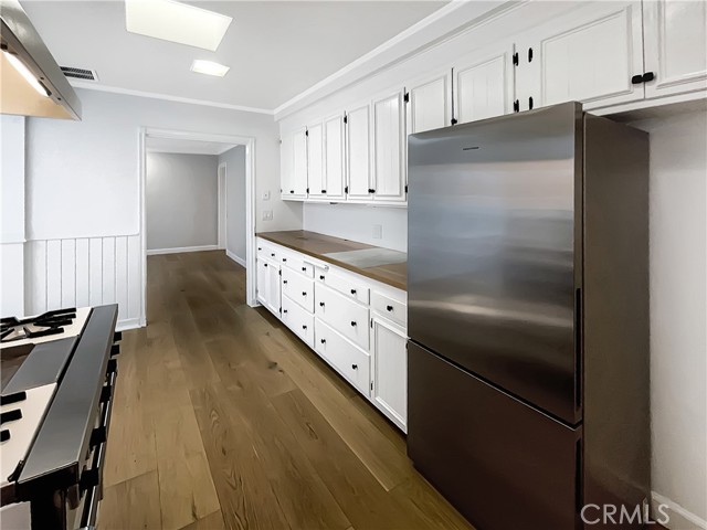2252 Verde Oak Drive, Los Angeles CA: https://media.crmls.org/medias/33b2420c-7aa7-4811-b843-024ef9a14286.jpg